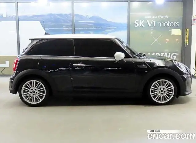 Mini Cooper 2022 1.5 автомат (гидро), миниатюра 2