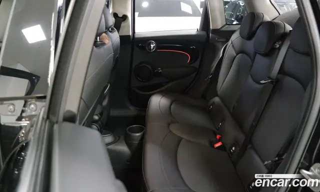 Mini Cooper 2023 1.5 автомат (гидро), миниатюра 11