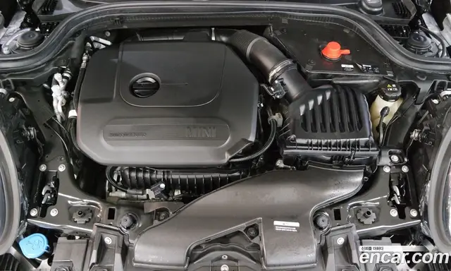 Mini Cooper 2023 1.5 автомат (гидро), миниатюра 6