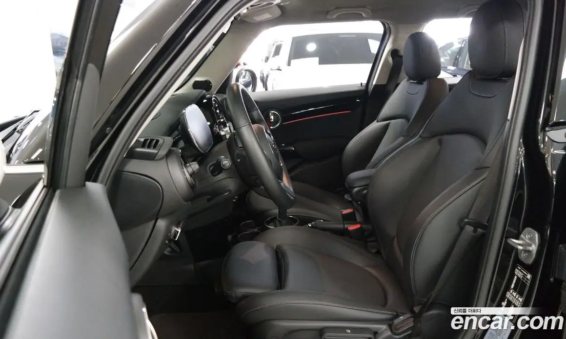 Mini Cooper 2023 1.5 автомат (гидро), фото 10