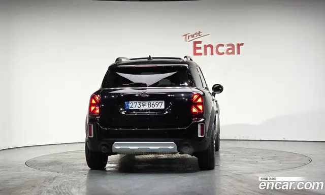 Mini Countryman 2022 2.0 автомат (гидро), миниатюра 3