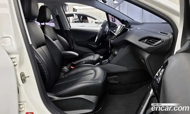Peugeot 208 2015 1.4 автомат (гидро), миниатюра 11 Peugeot 208 2015 1.4 автомат (гидро), миниатюра 11