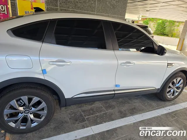 Renault (Samsung) Arkana 2024 1.6 автомат (вариатор), миниатюра 2