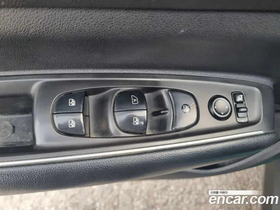 Renault (Samsung) QM6 2016 2.0 автомат (гидро), фото 17 Renault (Samsung) QM6 2016 2.0 автомат (гидро), фото 17