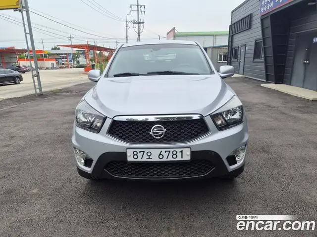 SsangYong Korando 2013 2.0 автомат (гидро), миниатюра 1