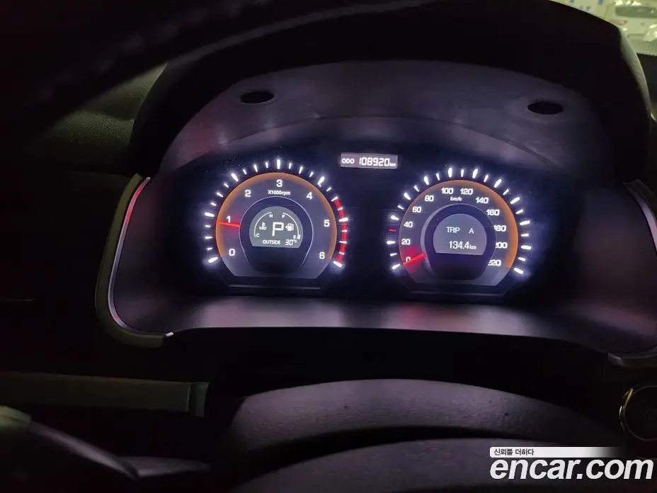 SsangYong Korando 2014 2.0 автомат (гидро), фото 8 SsangYong Korando 2014 2.0 автомат (гидро), фото 8