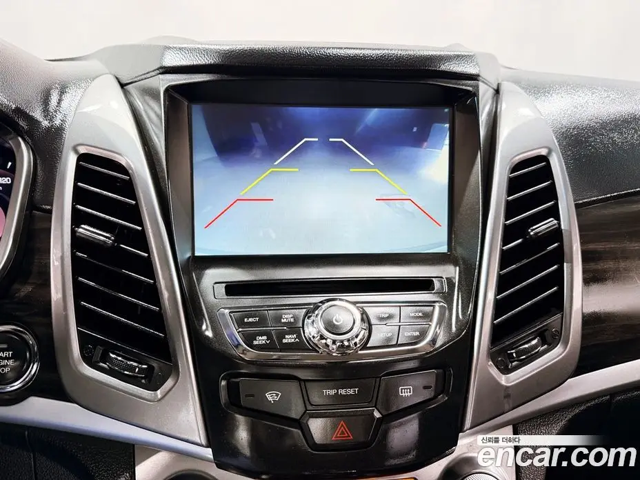 SsangYong Korando 2014 2.0 автомат (гидро), фото 11