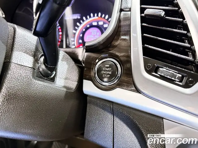 SsangYong Korando 2014 2.0 автомат (гидро), миниатюра 12