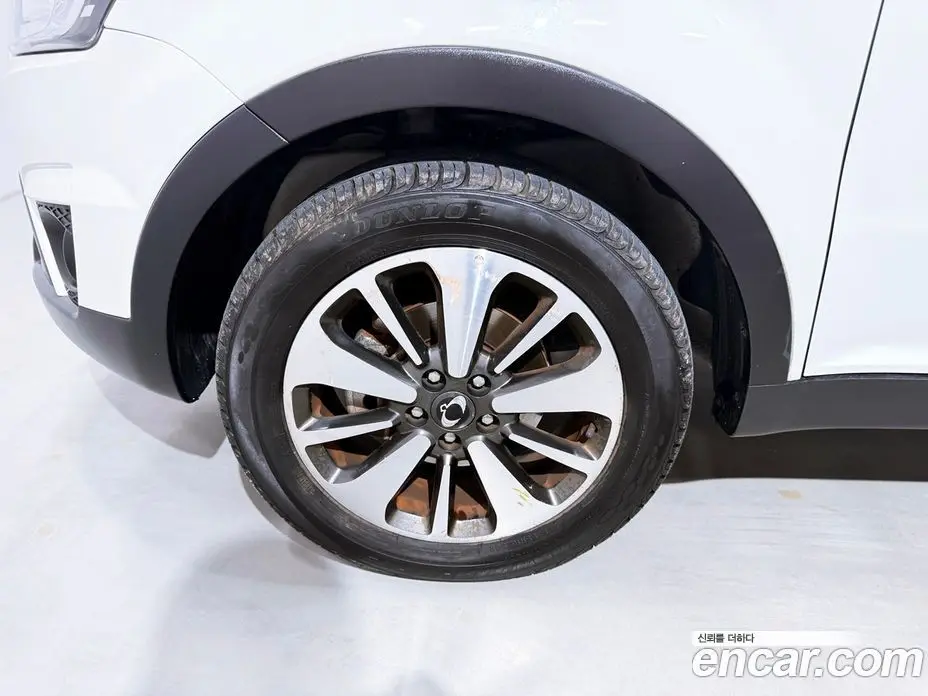 SsangYong Korando 2014 2.0 автомат (гидро), фото 20