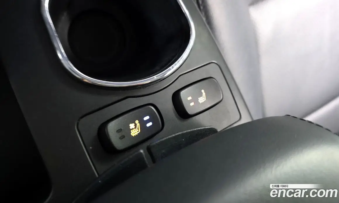 SsangYong Korando 2014 2.0 автомат (гидро), фото 18 SsangYong Korando 2014 2.0 автомат (гидро), фото 18