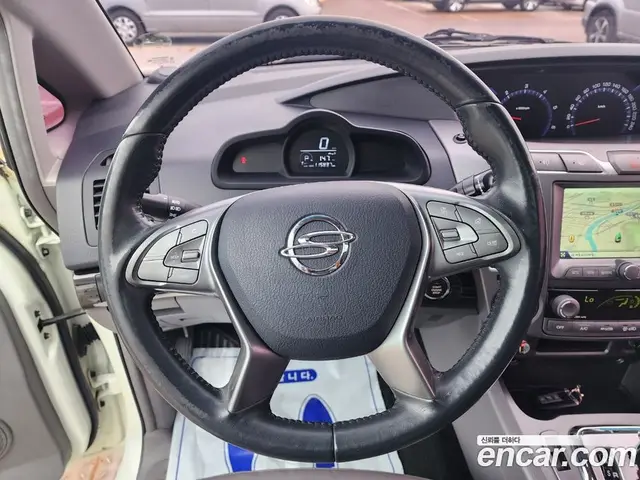 SsangYong Korando 2015 2.2 автомат (гидро), миниатюра 9