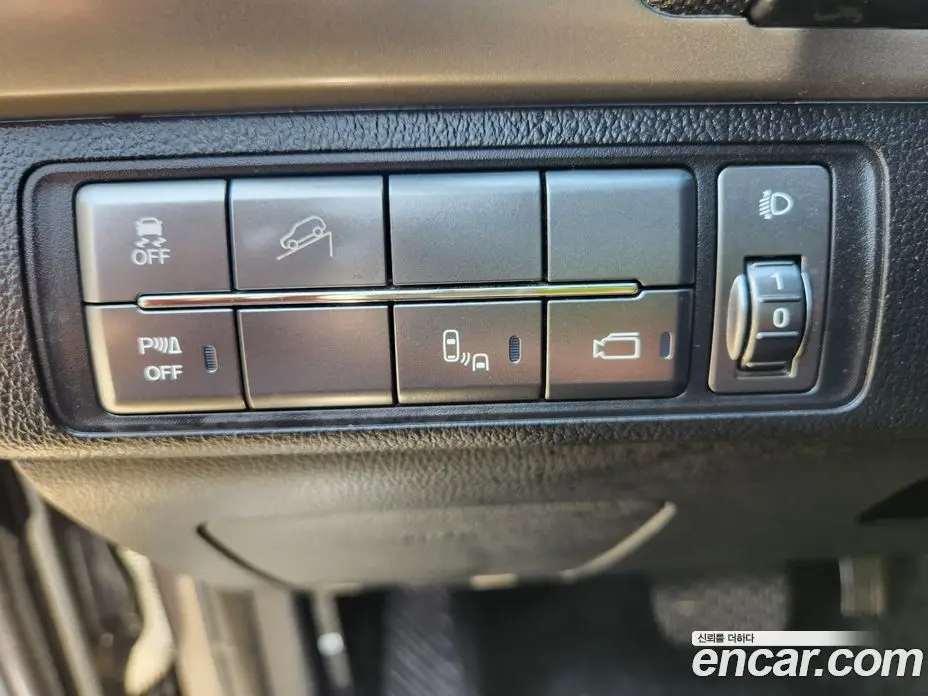 SsangYong Rexton 2018 2.2 автомат (гидро), фото 14