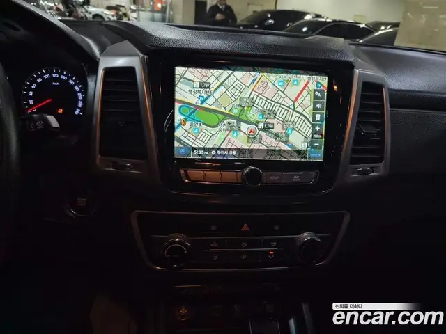 SsangYong Rexton 2018 2.2 автомат (гидро), миниатюра 10 SsangYong Rexton 2018 2.2 автомат (гидро), миниатюра 10