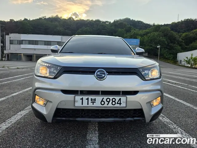 SsangYong TIBOLI 2015 1.6 автомат (гидро), миниатюра 2