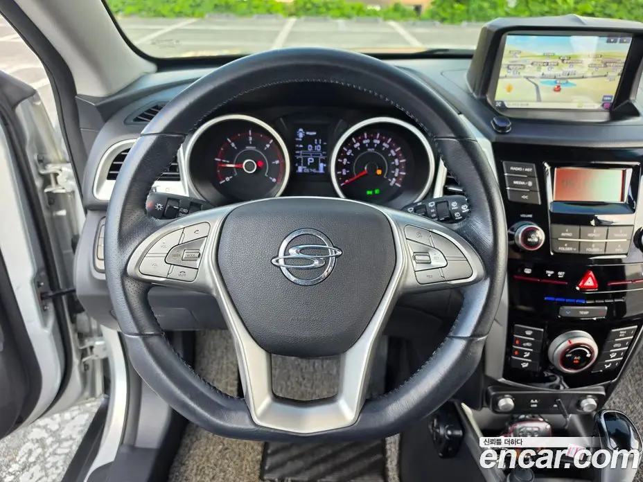 SsangYong TIBOLI 2015 1.6 автомат (гидро), фото 16