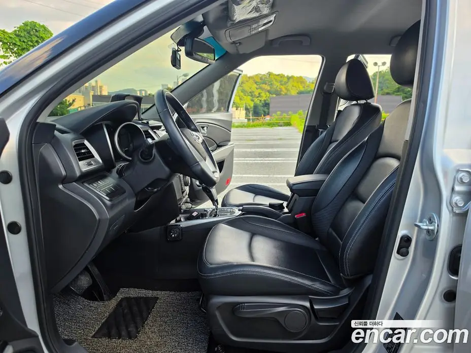 SsangYong TIBOLI 2015 1.6 автомат (гидро), фото 9