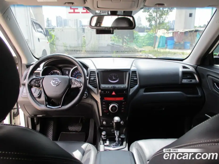 SsangYong TIBOLI 2016 1.6 автомат (гидро), фото 14
