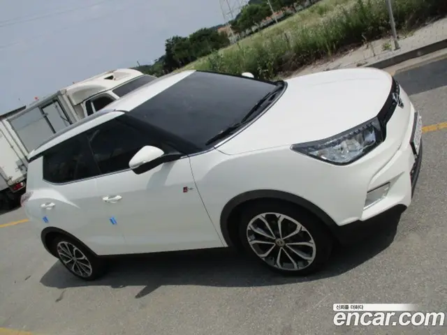 SsangYong TIBOLI 2016 1.6 автомат (гидро), миниатюра 3