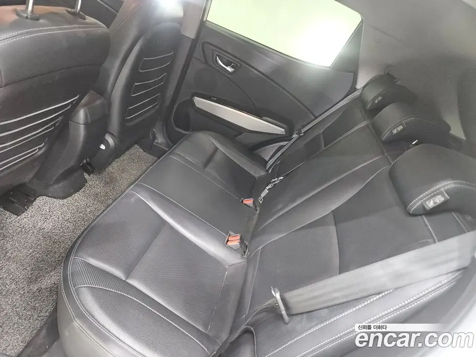 SsangYong TIBOLI 2016 1.6 автомат (гидро), фото 7