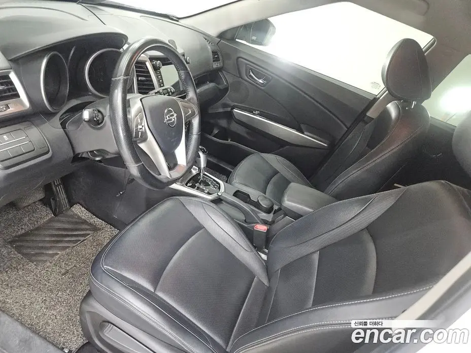 SsangYong TIBOLI 2016 1.6 автомат (гидро), фото 8