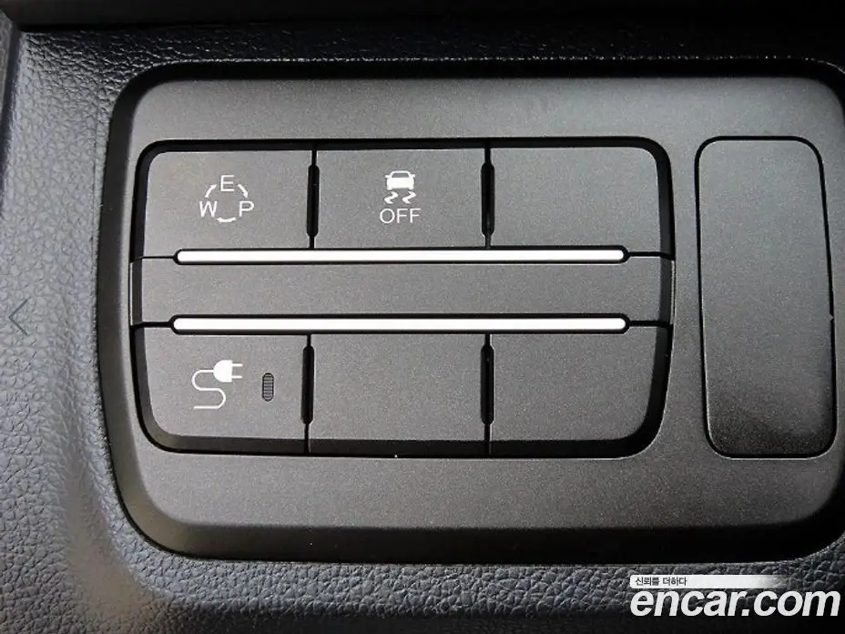 SsangYong TIBOLI 2016 1.6 автомат (гидро), фото 16