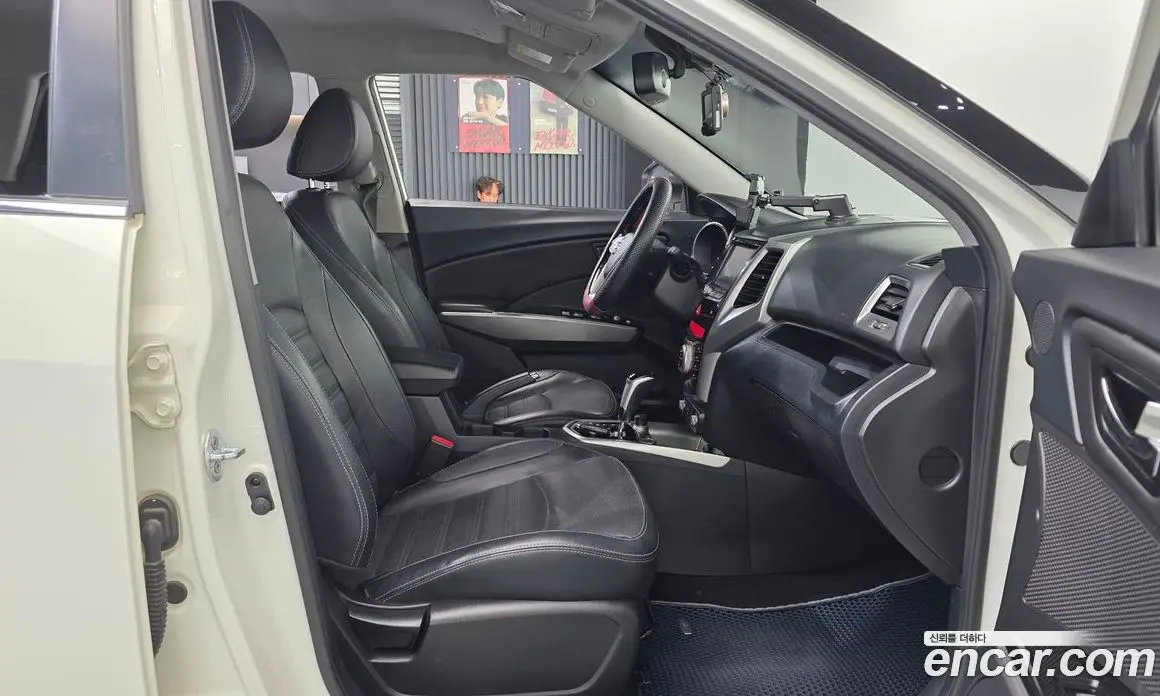 SsangYong TIBOLI 2016 1.6 автомат (гидро), фото 11 SsangYong TIBOLI 2016 1.6 автомат (гидро), фото 11