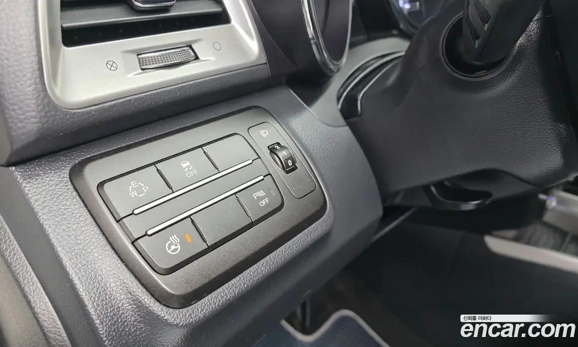 SsangYong TIBOLI 2016 1.6 автомат (гидро), фото 17 SsangYong TIBOLI 2016 1.6 автомат (гидро), фото 17