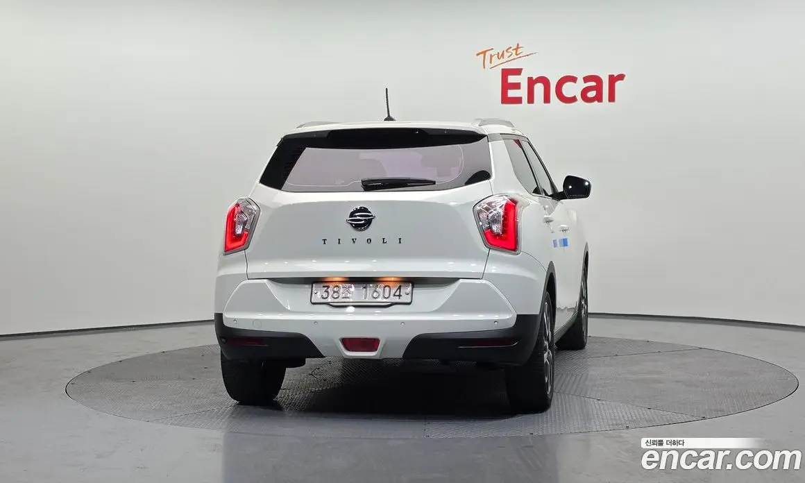 SsangYong TIBOLI 2016 1.6 автомат (гидро), фото 4 SsangYong TIBOLI 2016 1.6 автомат (гидро), фото 4