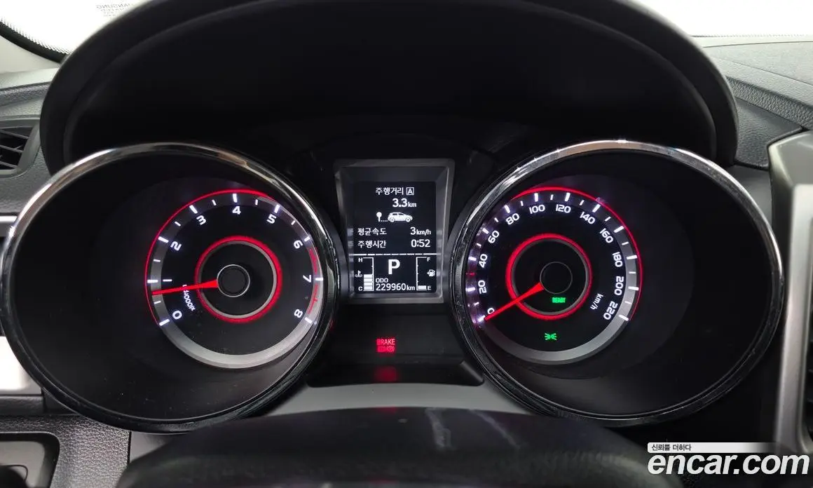 SsangYong TIBOLI 2016 1.6 автомат (гидро), фото 8 SsangYong TIBOLI 2016 1.6 автомат (гидро), фото 8