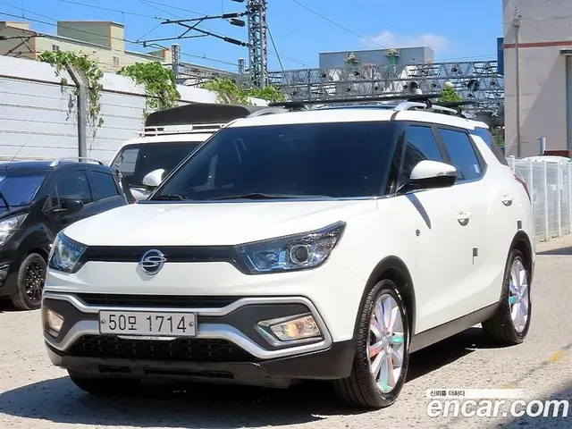 SsangYong TIBOLI 2017 1.6 автомат (гидро), миниатюра 2