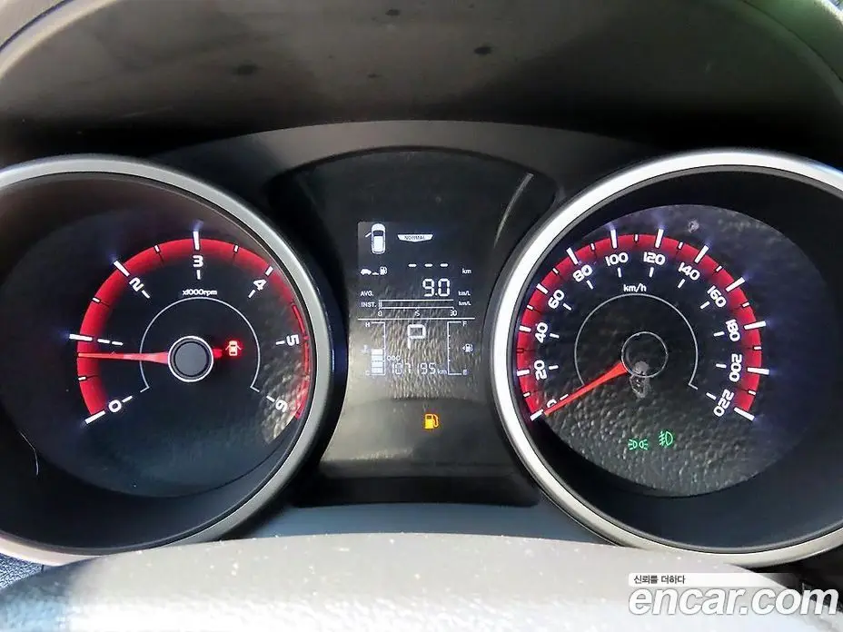 SsangYong TIBOLI 2017 1.6 автомат (гидро), фото 9