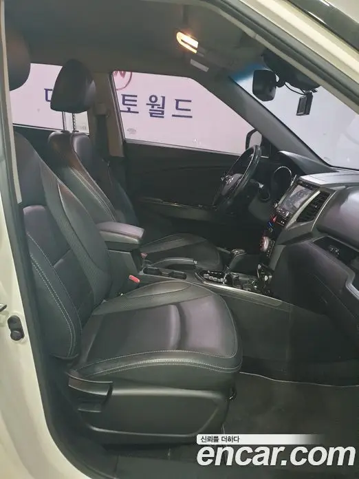 SsangYong TIBOLI 2017 1.6 автомат (гидро), миниатюра 9