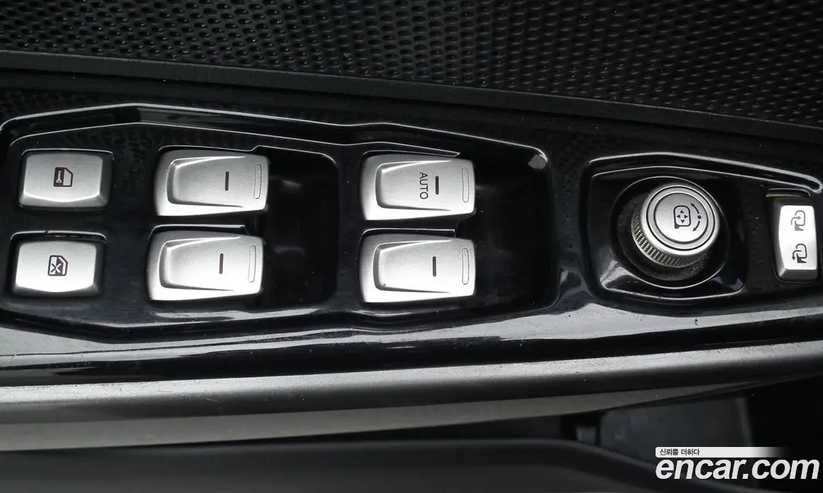 SsangYong TIBOLI 2018 1.6 автомат (гидро), фото 11