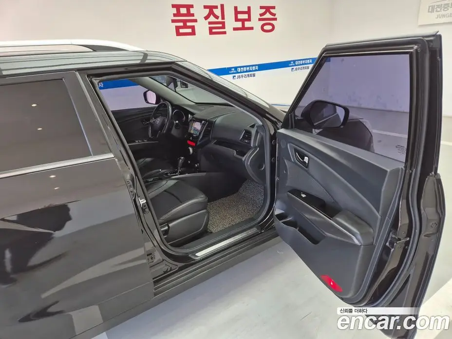 SsangYong TIBOLI 2018 1.6 автомат (гидро), фото 13