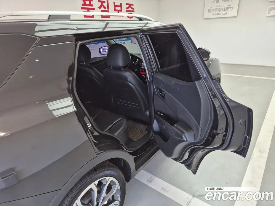 SsangYong TIBOLI 2018 1.6 автомат (гидро), фото 15
