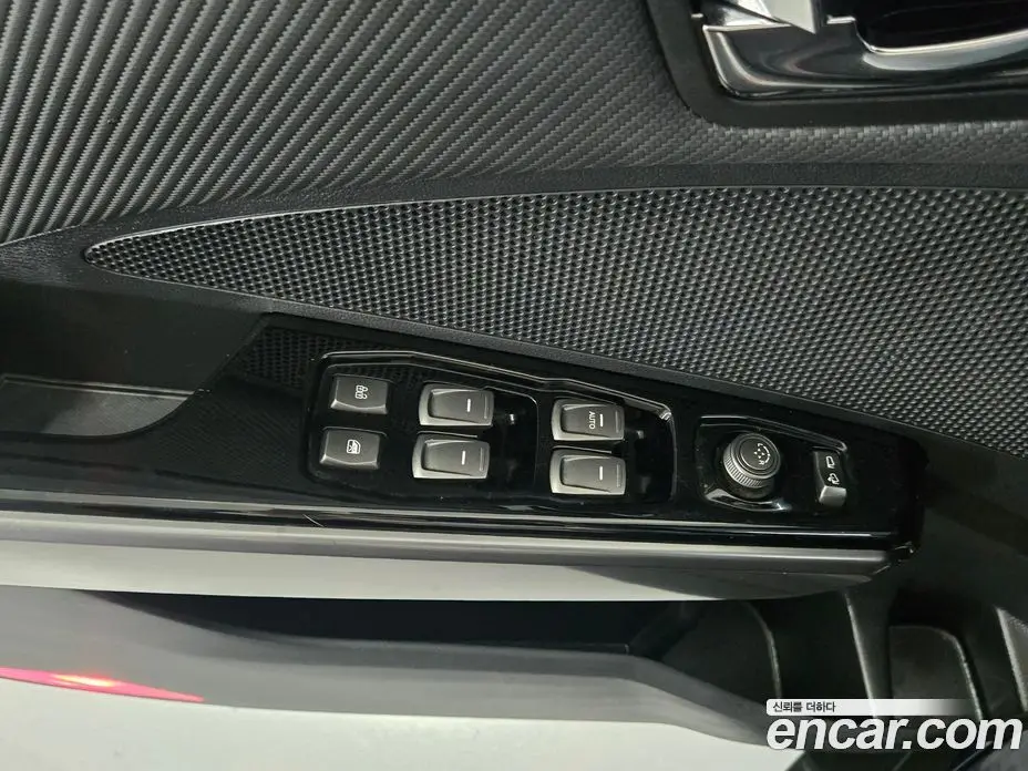 SsangYong TIBOLI 2019 1.6 автомат (гидро), фото 16