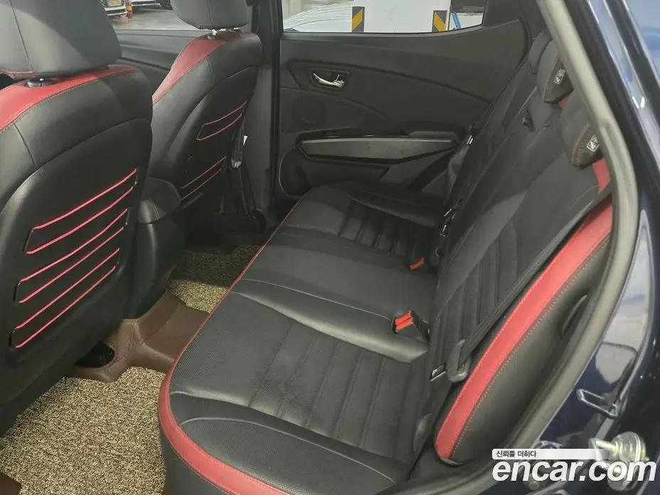 SsangYong TIBOLI 2019 1.6 автомат (гидро), фото 10