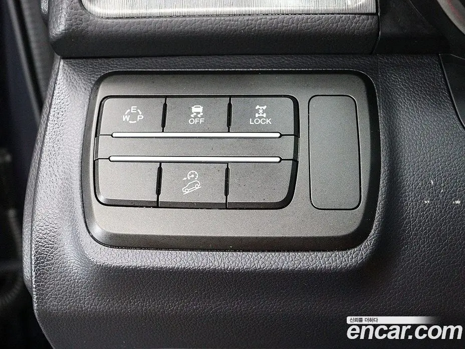 SsangYong TIBOLI 2019 1.6 автомат (гидро), фото 10
