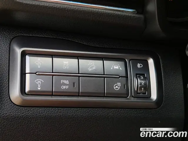SsangYong TIBOLI 2022 1.5 автомат (гидро), миниатюра 11