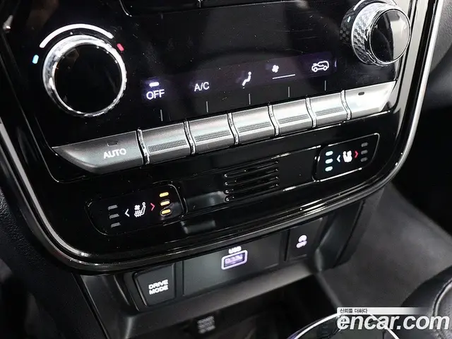 SsangYong TIBOLI 2022 1.5 автомат (гидро), миниатюра 10