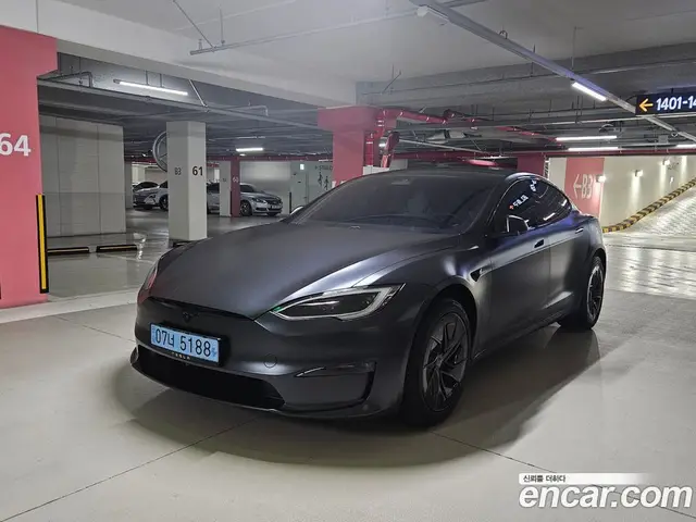 Tesla Model S, 2026, 6 299 км