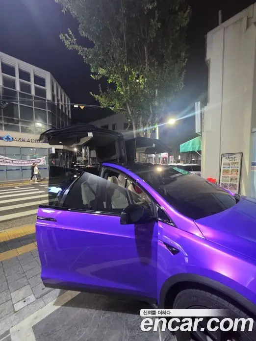 Tesla Model X 2024 автомат (гидро), миниатюра 2