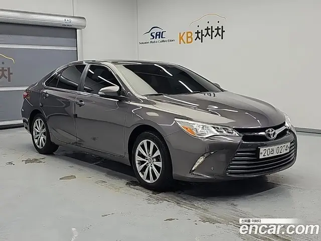 Toyota Camry 2016 2.5 автомат (гидро), миниатюра 4
