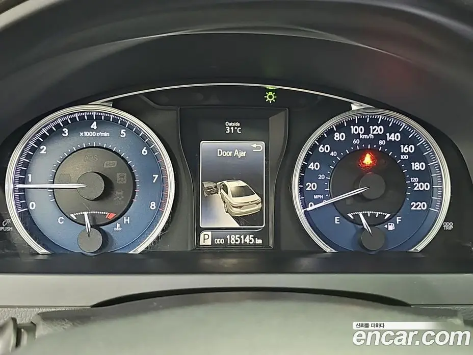 Toyota Camry 2016 2.5 автомат (гидро), фото 6