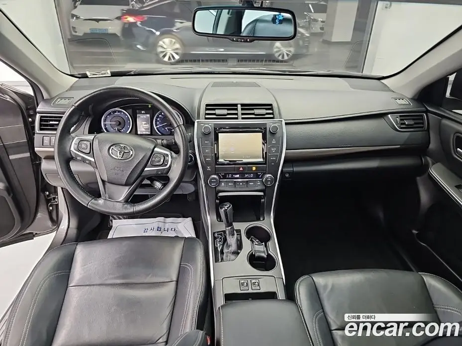 Toyota Camry 2016 2.5 автомат (гидро), фото 7