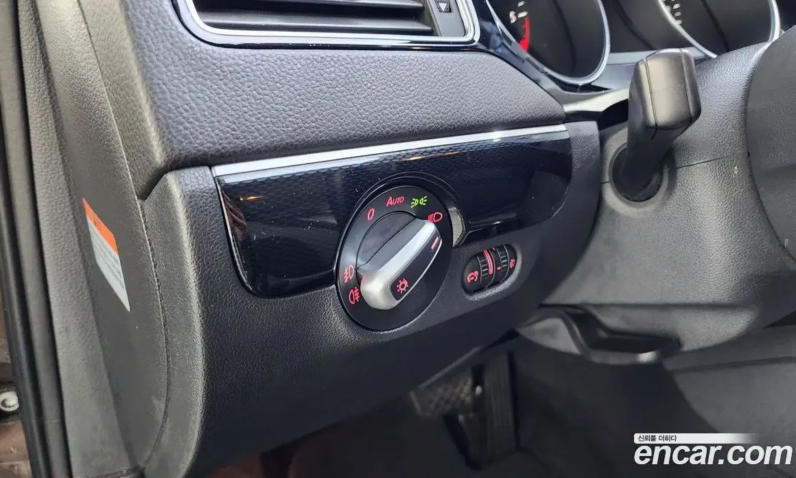 Volkswagen Jetta 2015 2.0 автомат (гидро), фото 14