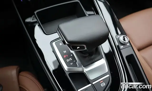 Audi A4 2021 2.0 автомат (гидро), миниатюра 10