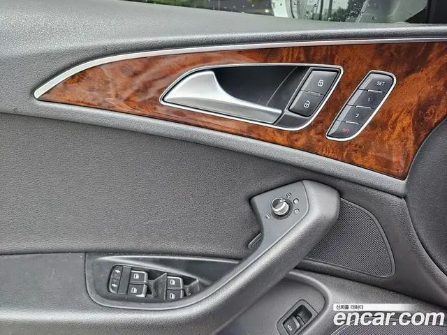 Audi A6 2015 3.0 автомат (гидро), миниатюра 12