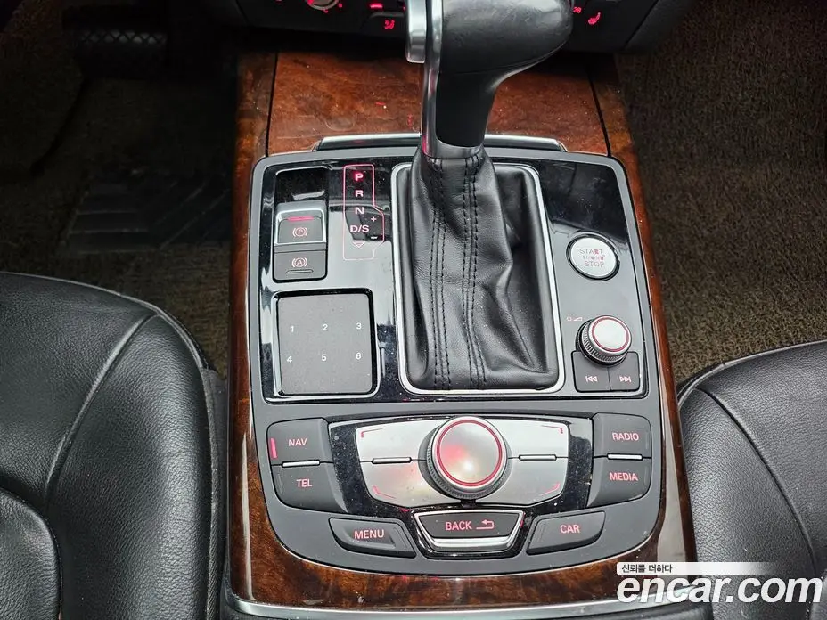 Audi A6 2015 3.0 автомат (гидро), фото 17