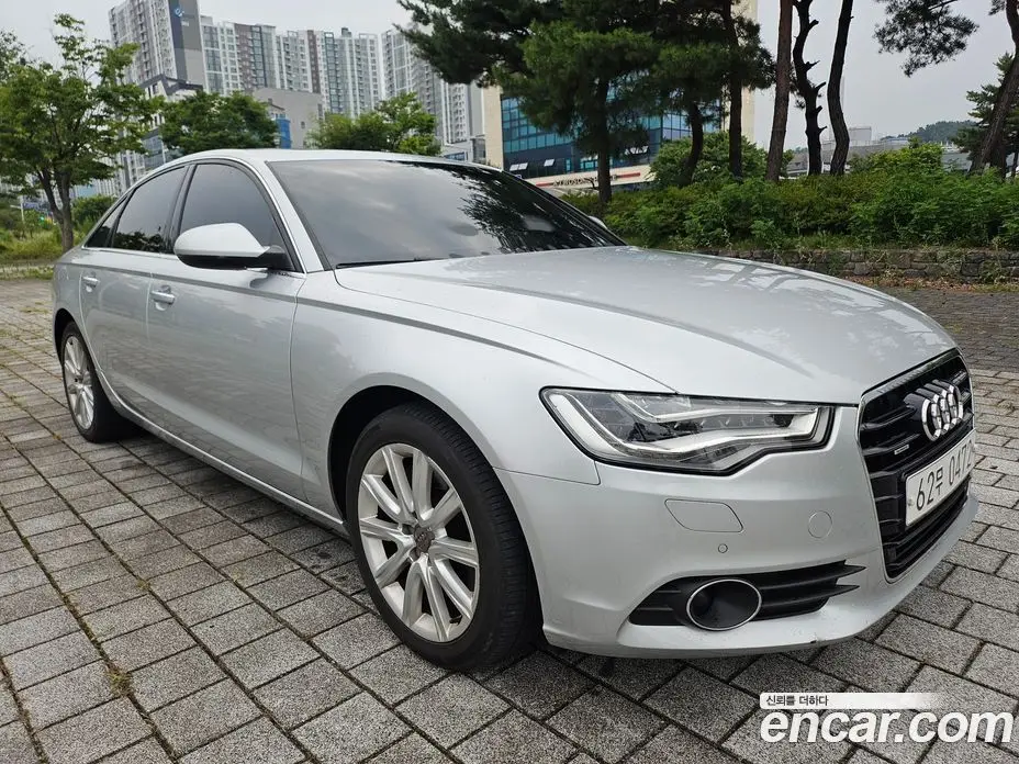 Audi A6 2015 3.0 автомат (гидро), фото 3